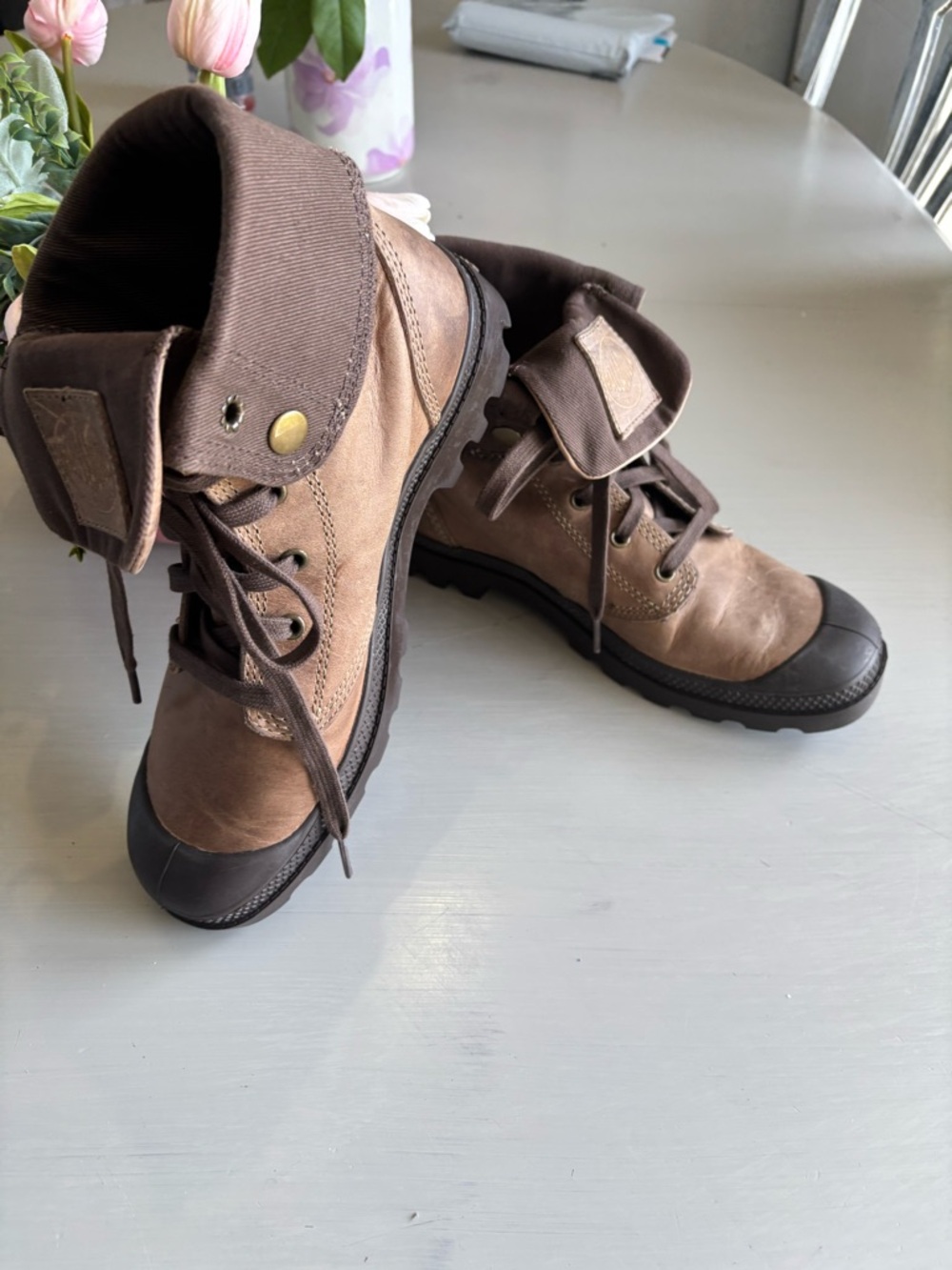 Brown Lace-Up Outdoor Boots